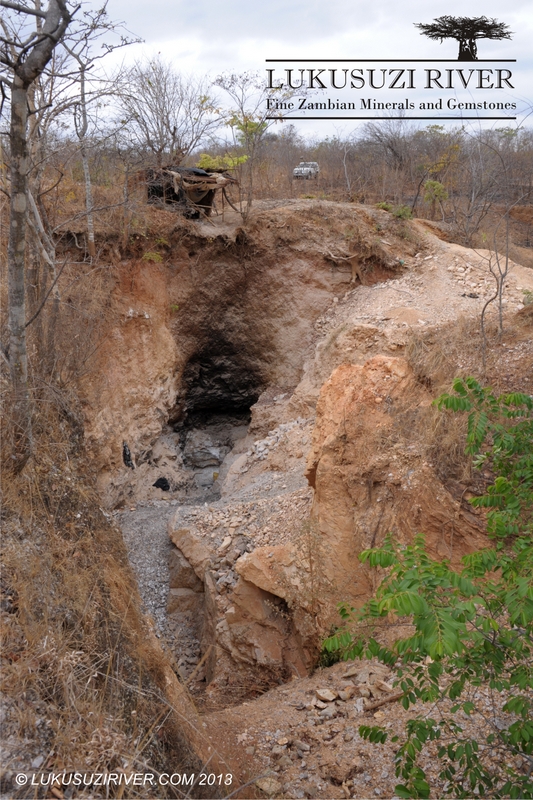 Branch mine: The mine was discovered in the 50s and the pit is meanwhile almost 200m long, following a pegmatite vein.