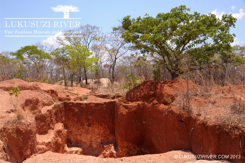 Zumwanda: Amethyst and aquamarine mine.